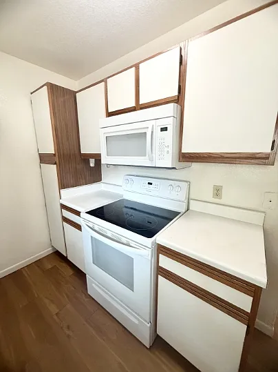 728 W San Antonio St #730-A — Photo 5