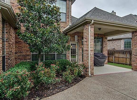5th image of 11156 Apple Valley Dr
