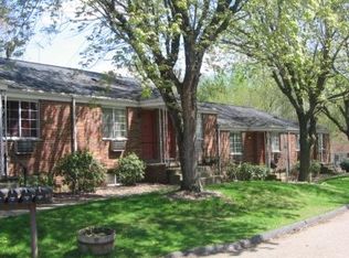 1817 Ferndale Rd NW APT 21, Canton, OH 44709