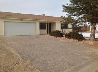 446 Apache Loop SW, Rio Rancho, NM 87124
