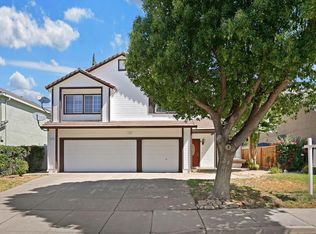 955 Larkspur Dr, Tracy, CA 95376