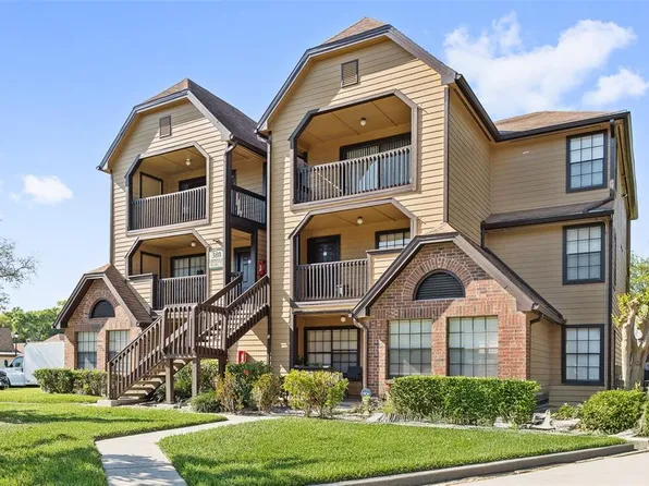 380 Lakepointe Dr Unit 304, Altamonte Springs, FL 32701