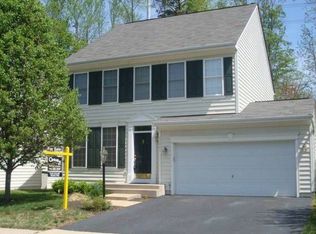 17567 Deweys Run Ln, Dumfries, VA 22026