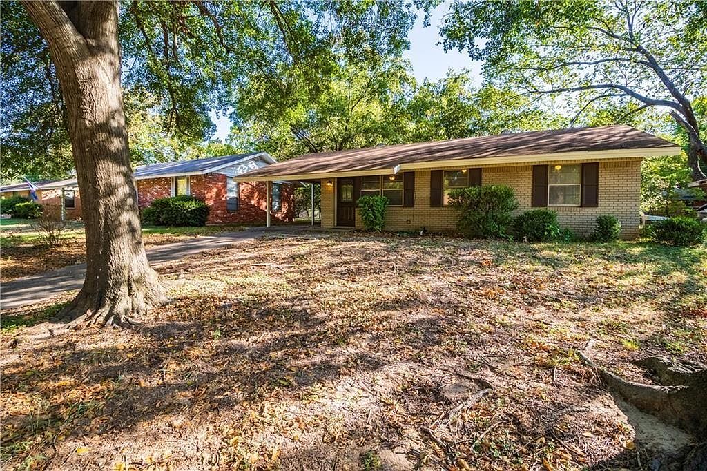 1403 Ann Arbor Dr, Corsicana, TX 75110 Zillow