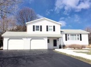 6461 Vosburgh Rd, Altamont, NY 12009