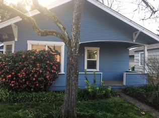 2540 Emerald St, Eugene, OR 97403