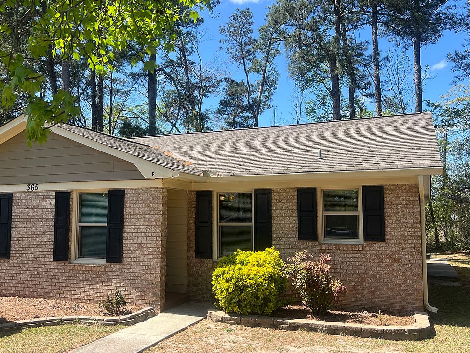 1st image of 365B Wrenfield Rd #B