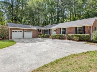 105 Ilex Dr, Yorktown, VA 23692