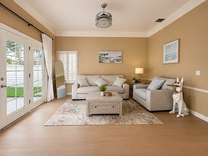 4 bed, 3.0 bath, 2751 sqft, $7,000 — Photo 3