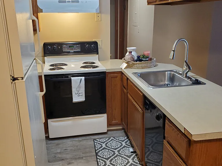 Victoria Inn Apts — Photo 23