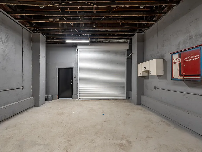 1160 Homestead St #1 — Photo 33