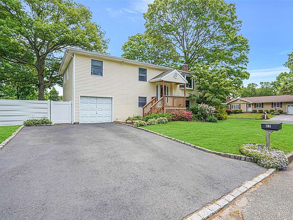 2nd image of 21 Arleen Ave