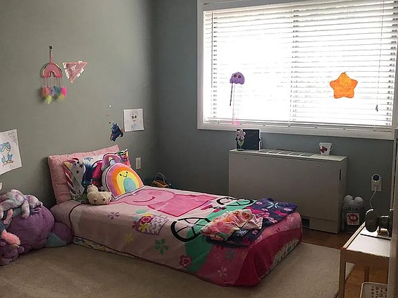 4th image of 1504 S George Mason Dr APT 22