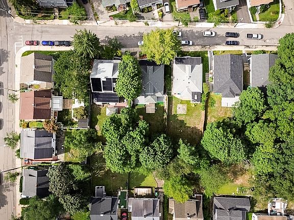 3rd image of 15 Murray Hill Rd