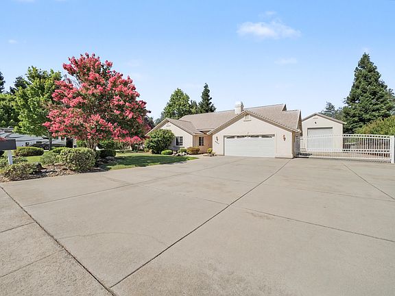 2nd image of 4624 Columbine Dr