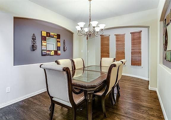 4th image of 613 Lake Point Dr