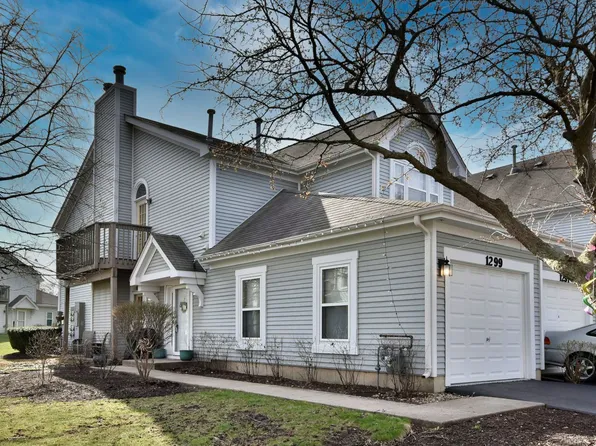 1299 Tennyson Ln, Naperville, IL 60540