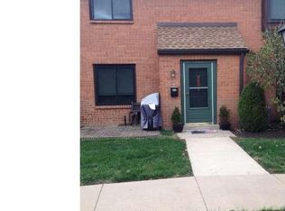501 Sussex Mnr, Ardmore, PA 19003