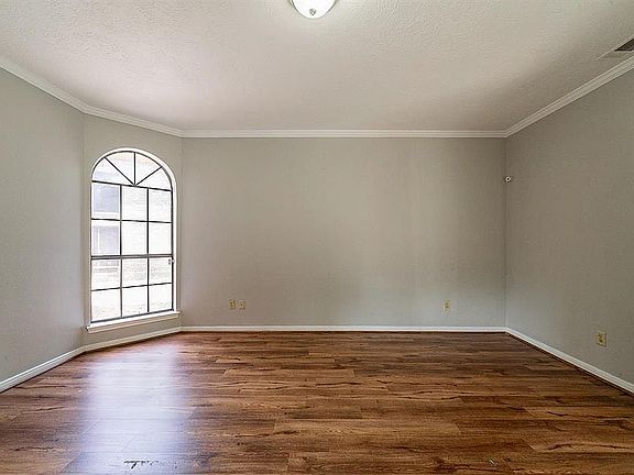 3rd image of 19835 Atascocita Pines Dr