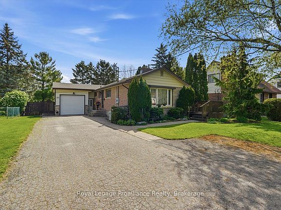2nd image of 21 Glendale Rd