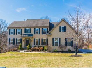 321 Creek Crossing Ln, Chester Springs, PA 19425