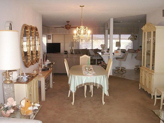 3rd image of 10617 W Willowcreek Cir