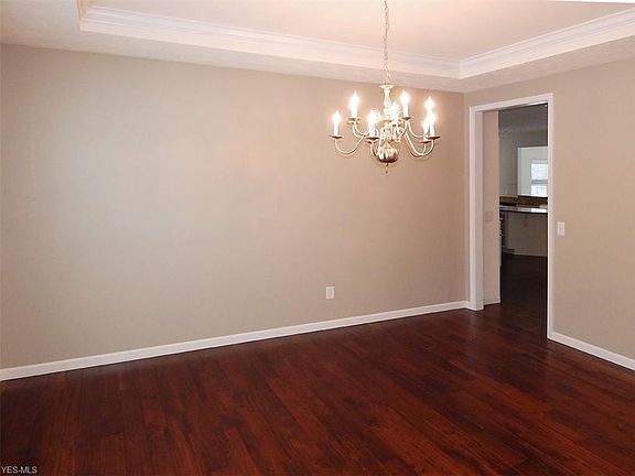 3rd image of 3182 Stillwater Dr