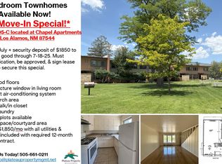 2005C 22nd St, Los Alamos, NM 87544