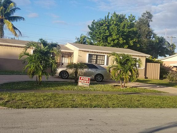 2nd image of 1221 NW 188th Ter