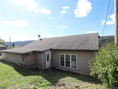 212 Girard St, Roaring Spring, PA, 16673