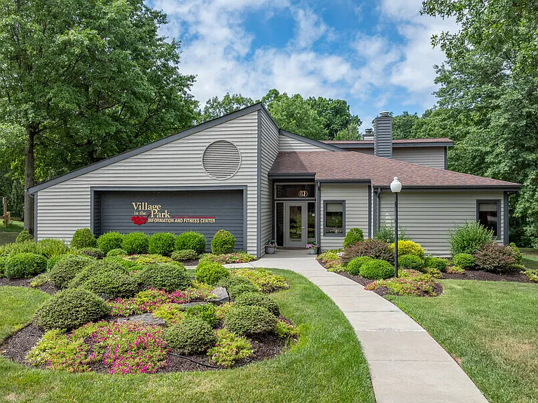Clubhouse / Leasing Office