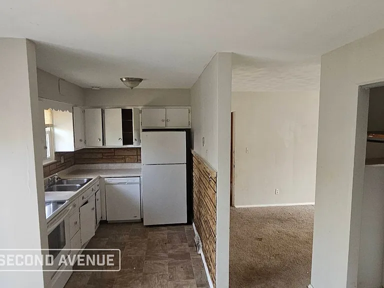 1 Rosehaven Dr — Photo 5