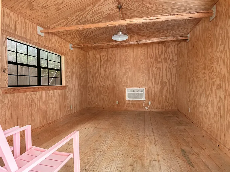 112 N Acorn St — Photo 27