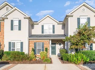 9466 Kimmel Ln, Charlotte, NC 28216