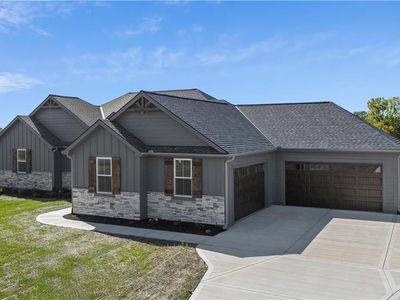 16581 Olive St, Basehor, KS, 66007