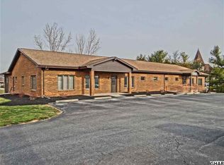 8 Brookwood Ave, Carlisle, PA 17015