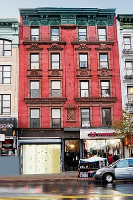 Rented by Perry Associates NYC Inc | media 1