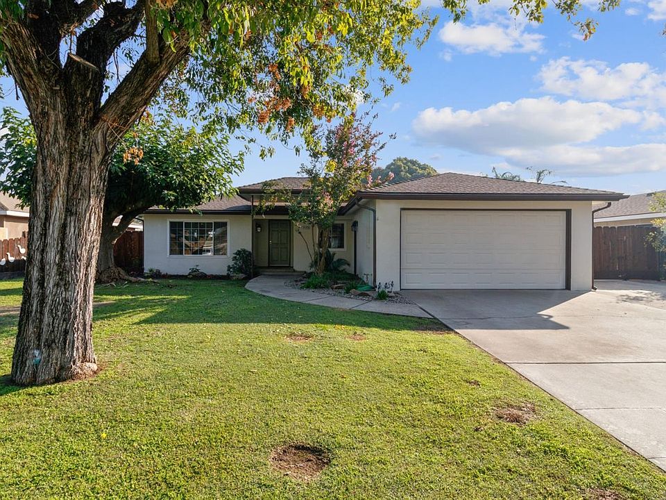1st image of 405 N Granada Dr