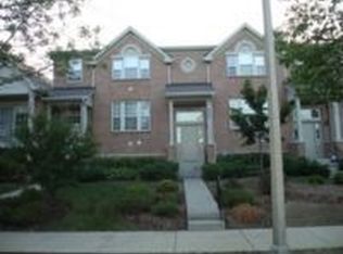 7504 Laramie Ave, Skokie, IL 60077