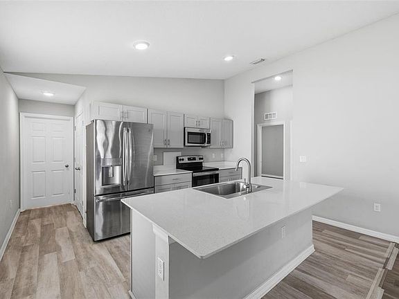 3rd image of 13011 PENNYBROOK DRIVE