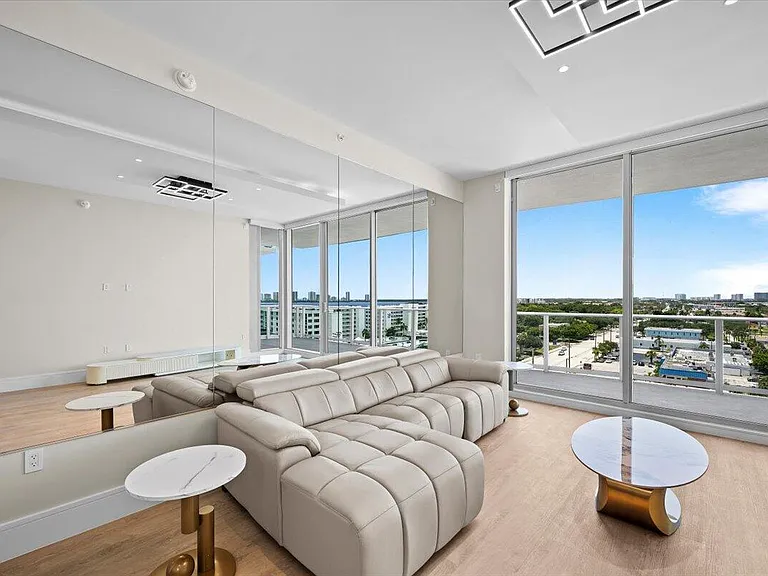 220 Lake Shore Dr #917 — Photo 15