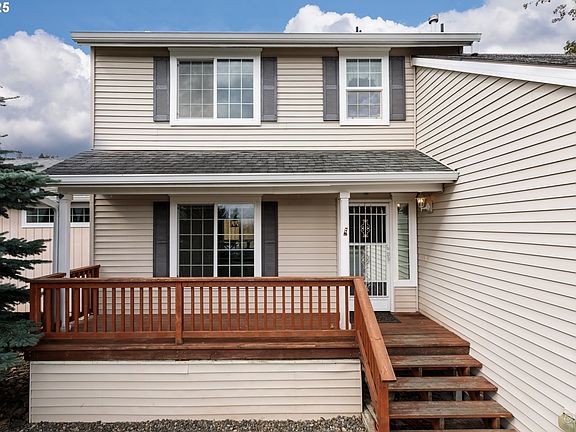 2nd image of 550 Skookum Ct