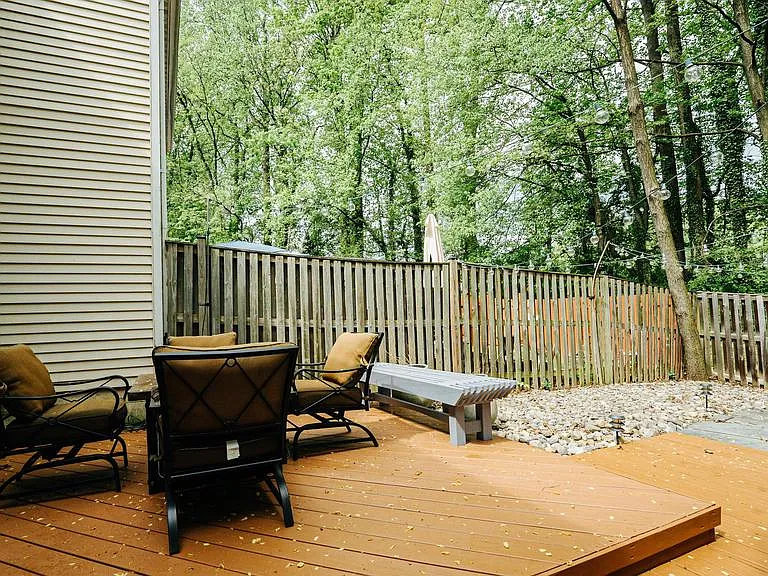 9134 Everett Ct — Photo 16