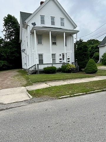 2nd image of 35 Pleasant St