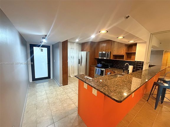 3rd image of 896 N Federal Hwy APT 326