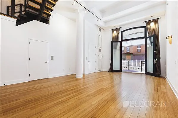 Rented by (Legacy) Elegran | media 31