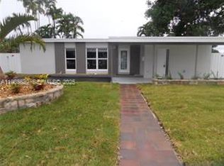 6540 W 11th Ave, Hialeah, FL 33012