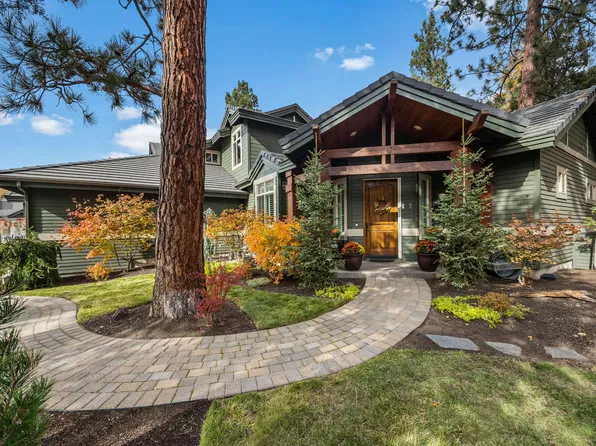 19450 Chip Shot Ln, Bend, OR 97702