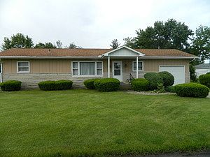 1st image of 1186 Roselawn Dr