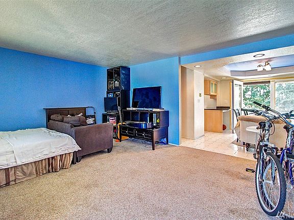 5th image of 3425 S 176th St Unit 254